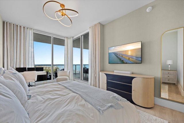 220 Lake Shore Drive 1401, Lake Park, FL 33403