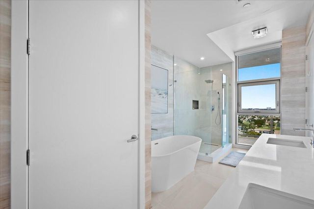 220 Lake Shore Drive 1401, Lake Park, FL 33403