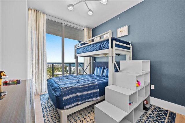 220 Lake Shore Drive 1401, Lake Park, FL 33403