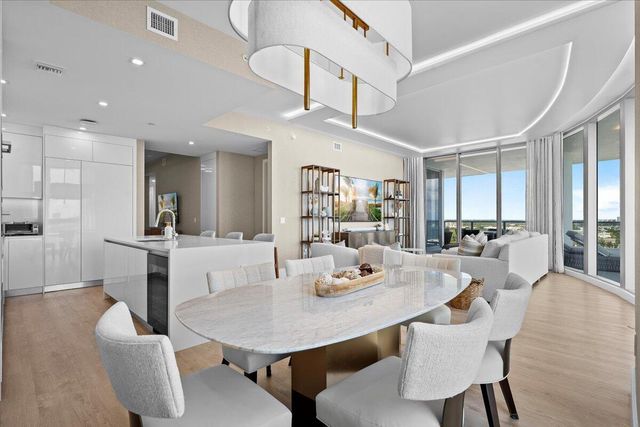 220 Lake Shore Drive 1401, Lake Park, FL 33403