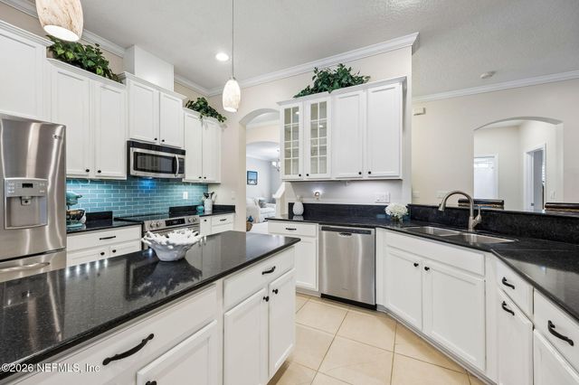 276 ELLSWORTH Circle, St. Johns, FL 32259