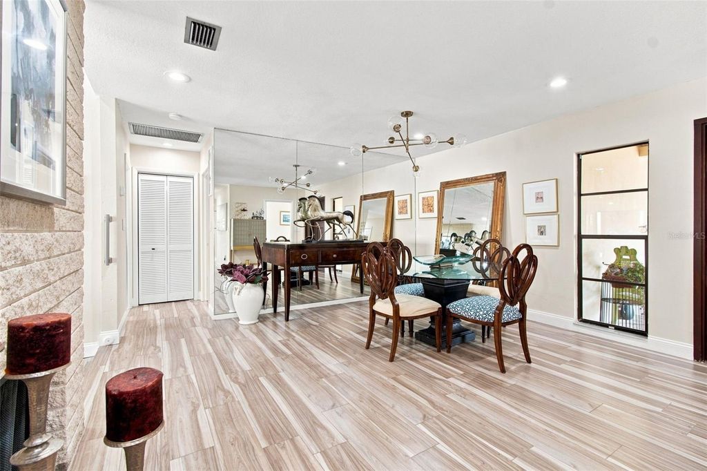 Image 16 of property listing at 5005 PALOMA DRIVE, Tampa, FL 33624