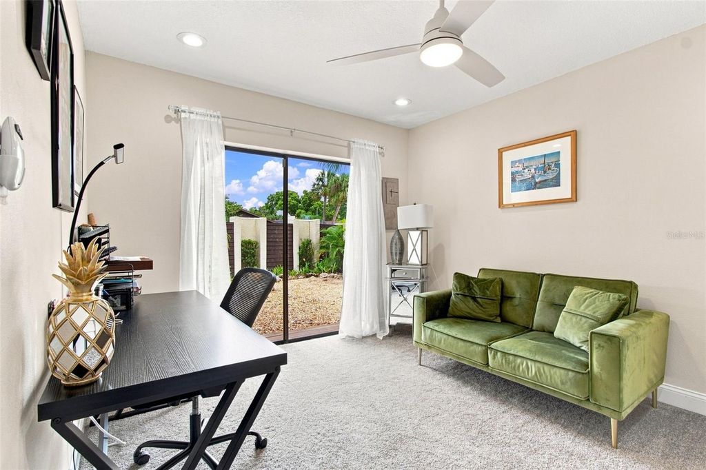Image 57 of property listing at 5005 PALOMA DRIVE, Tampa, FL 33624