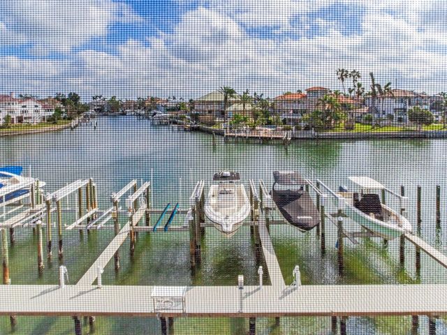 521 PINELLAS BAYWAY S 107, St Petersburg, FL 33715