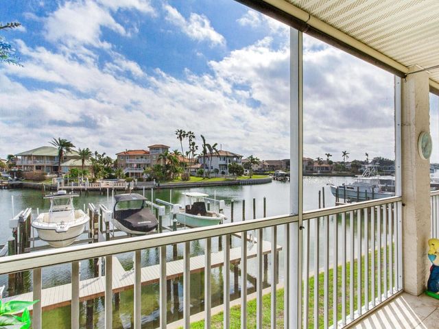 521 PINELLAS BAYWAY S 107, St Petersburg, FL 33715