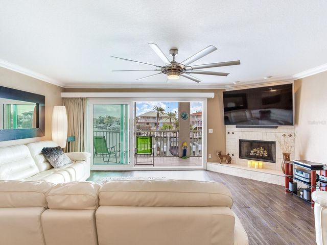 521 PINELLAS BAYWAY S 107, St Petersburg, FL 33715