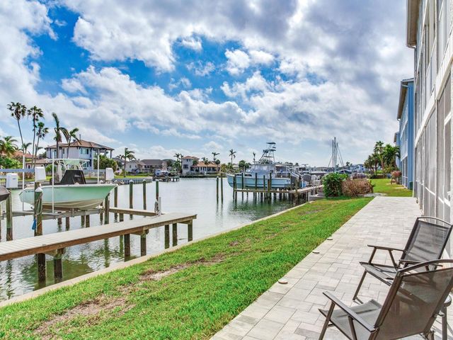 521 PINELLAS BAYWAY S 107, St Petersburg, FL 33715