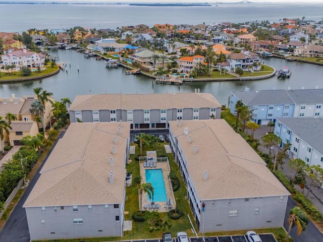 521 PINELLAS BAYWAY S 107, St Petersburg, FL 33715