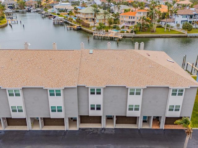 521 PINELLAS BAYWAY S 107, St Petersburg, FL 33715