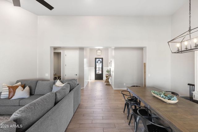 6450 E SADDLEHORN Circle, Hereford, AZ 85615