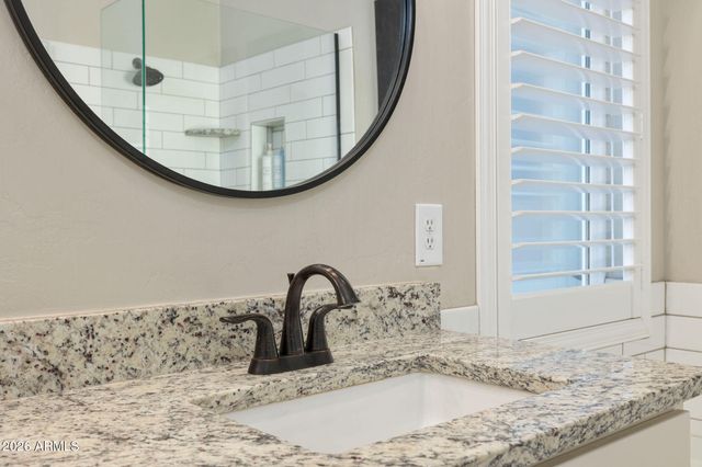 6450 E SADDLEHORN Circle, Hereford, AZ 85615