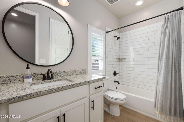 6450 E SADDLEHORN Circle, Hereford, AZ 85615