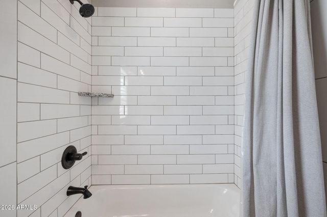 6450 E SADDLEHORN Circle, Hereford, AZ 85615