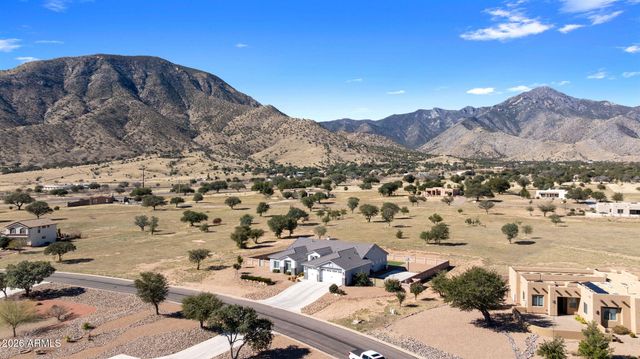 6450 E SADDLEHORN Circle, Hereford, AZ 85615