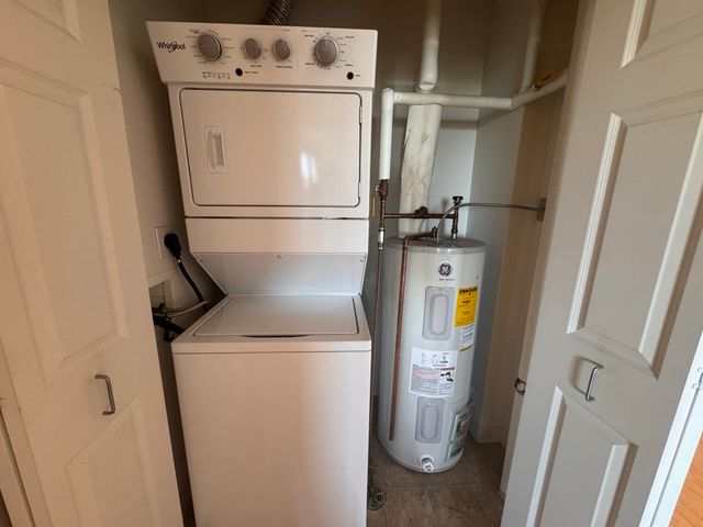 1 Cityview Ln 804, Quincy, MA 02169