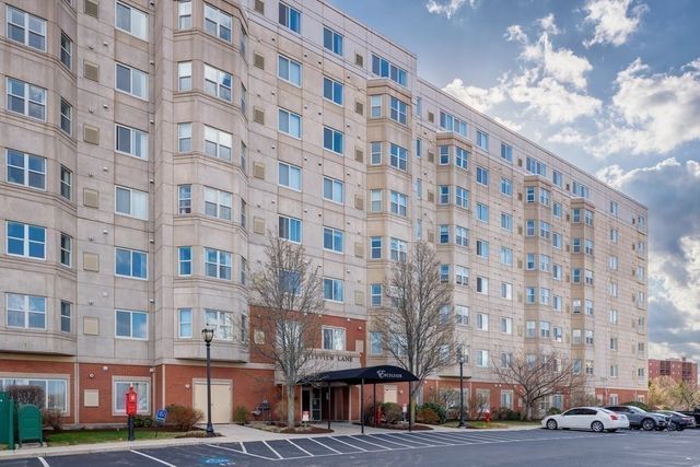1 Cityview Ln 804, Quincy, MA 02169