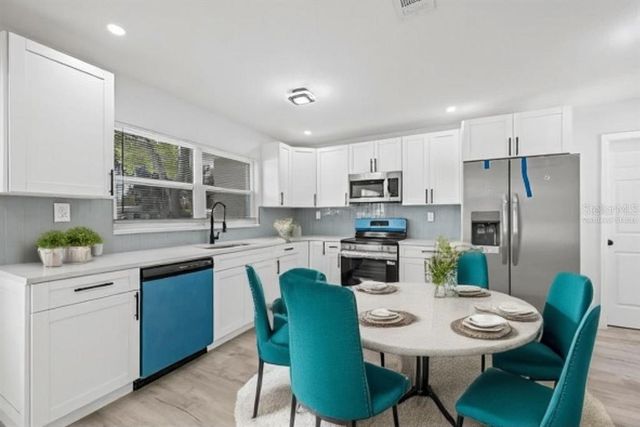 4610 N LINCOLN AVENUE, Tampa, FL 33614
