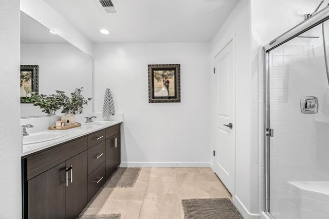 367 Talus Way S, Madera, CA 93636