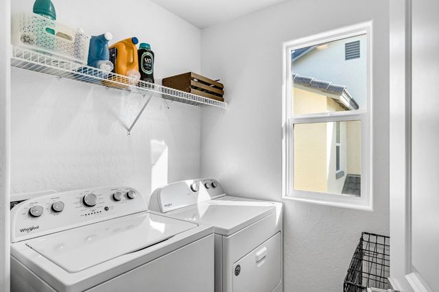 367 Talus Way S, Madera, CA 93636