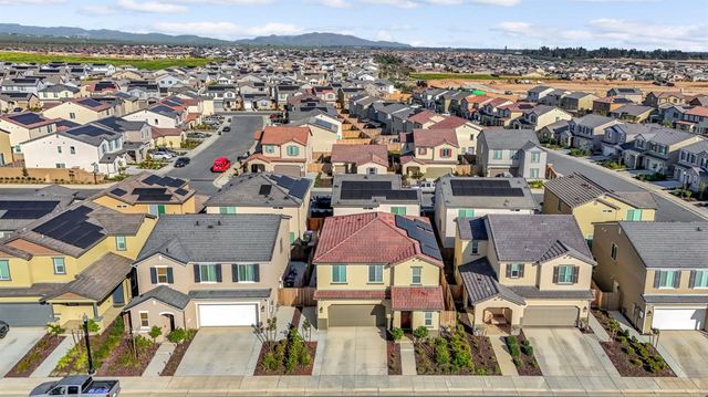 367 Talus Way S, Madera, CA 93636