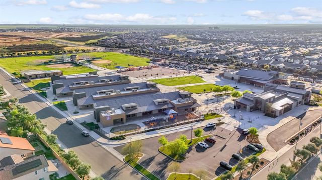 367 Talus Way S, Madera, CA 93636