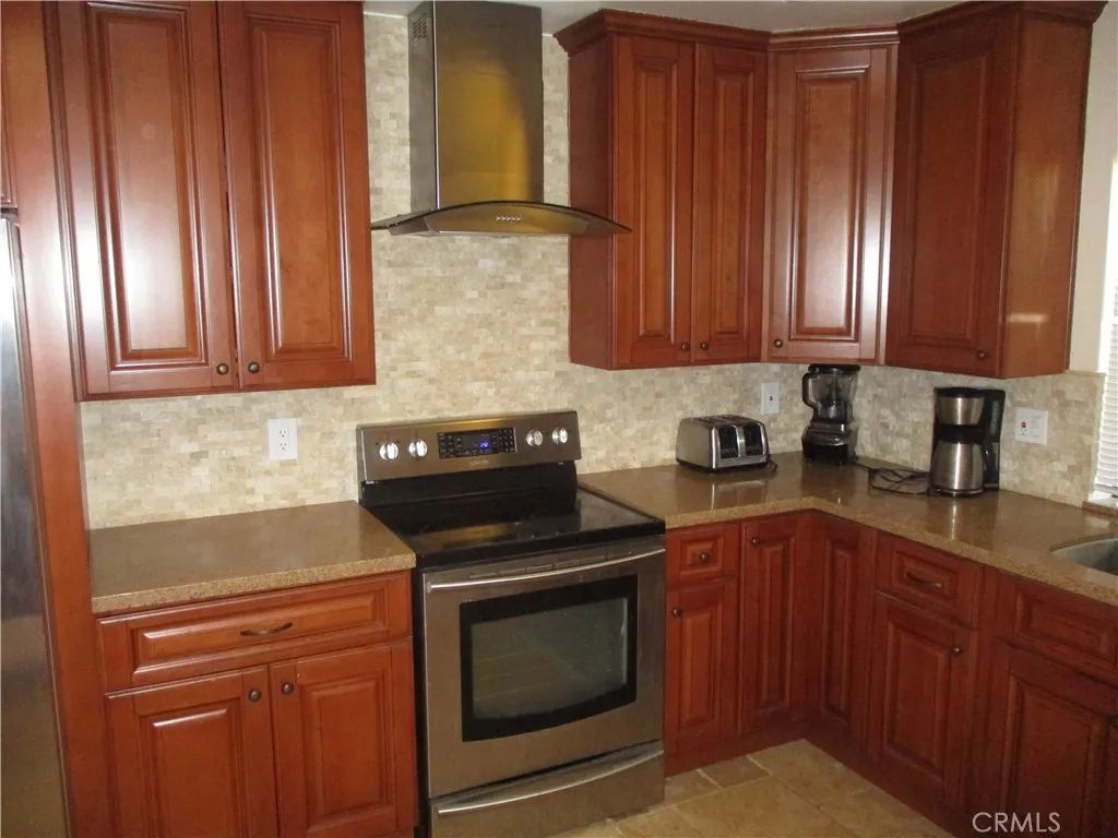 29161 Isleta Court, Cathedral City, CA 92234