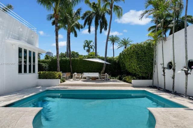 4580 Post Avenue, Miami Beach, FL 33140