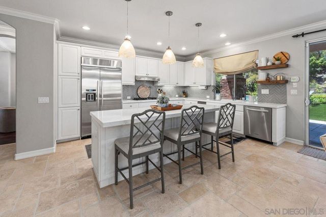 12113 Travertine Ct, Poway, CA 92064