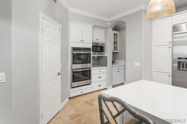 12113 Travertine Ct, Poway, CA 92064