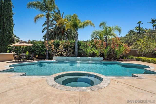12113 Travertine Ct, Poway, CA 92064
