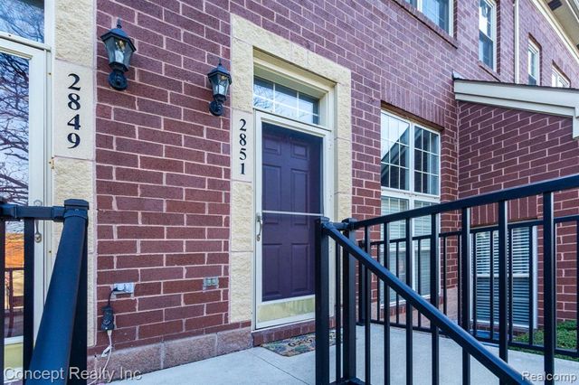 2851 Biddle Avenue, Wyandotte, MI 48192