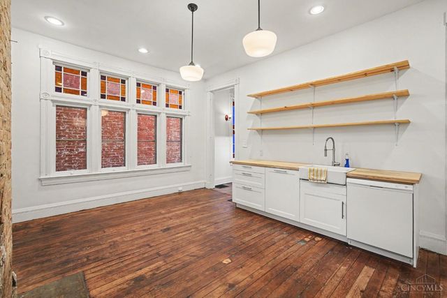 1412 Apjones Street, Cincinnati, OH 45223