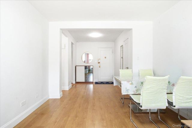 100-11 67th Road 421, Forest Hills, NY 11375