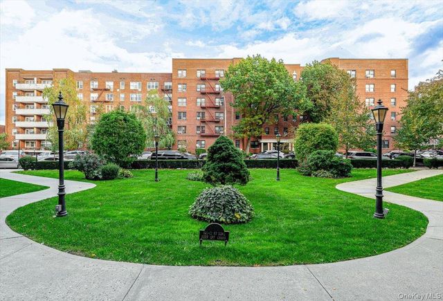 100-11 67th Road 421, Forest Hills, NY 11375