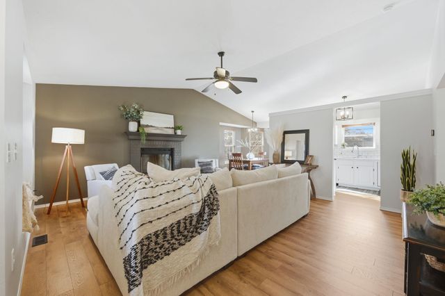 10805 W 11th St N, Wichita, KS 67212