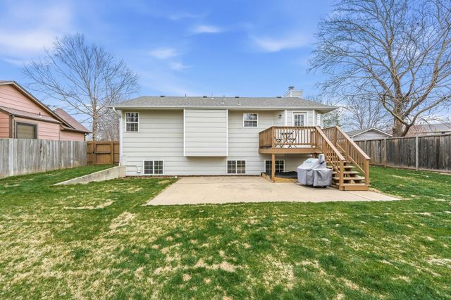 10805 W 11th St N, Wichita, KS 67212