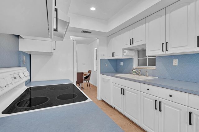 313 NW 42nd Street, Boca Raton, FL 33431