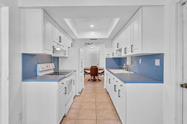 313 NW 42nd Street, Boca Raton, FL 33431