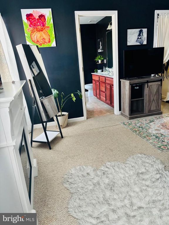 Image 15 of property listing at 1107 OSPREY LN, Denton, MD 21629