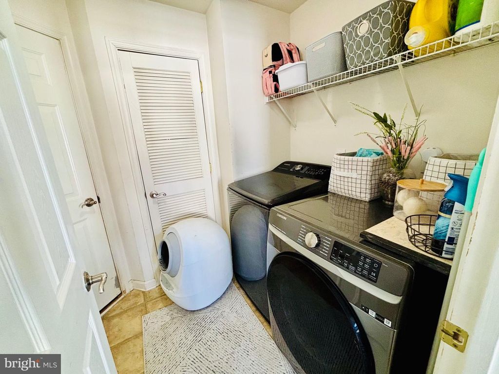 Image 28 of property listing at 1107 OSPREY LN, Denton, MD 21629