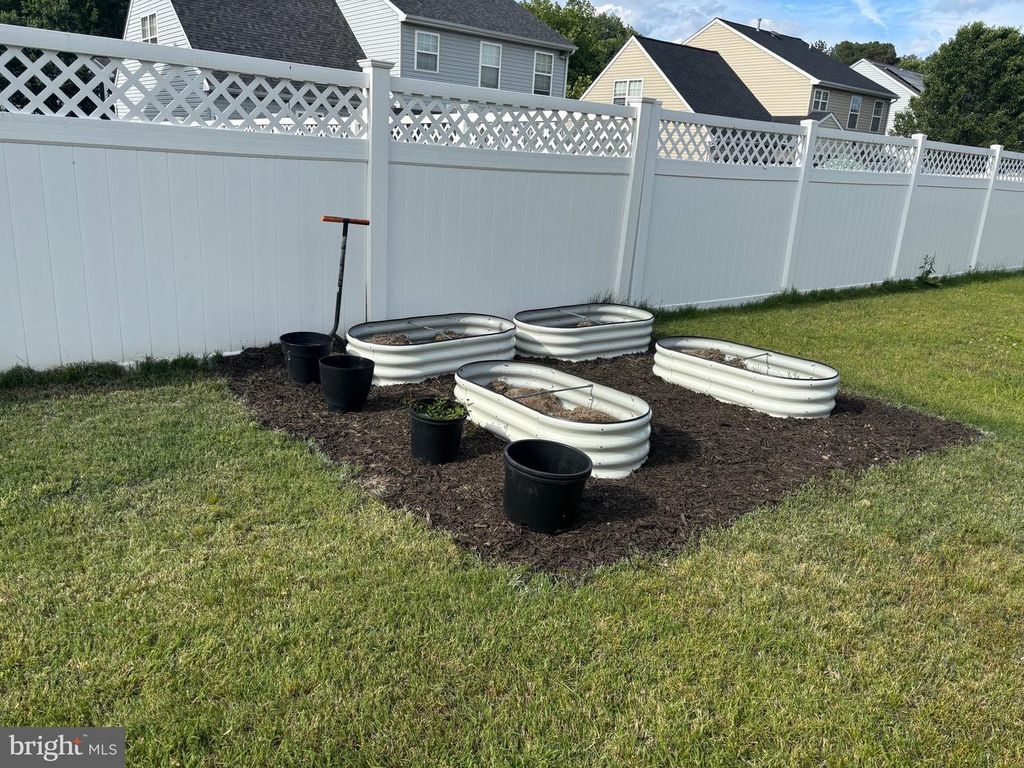 Image 31 of property listing at 1107 OSPREY LN, Denton, MD 21629