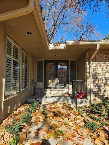 10061 Hardy Street, Overland Park, KS 66212