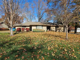 10061 Hardy Street, Overland Park, KS 66212