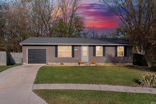 408 Arrowhead Court, Columbia City, IN 46725
