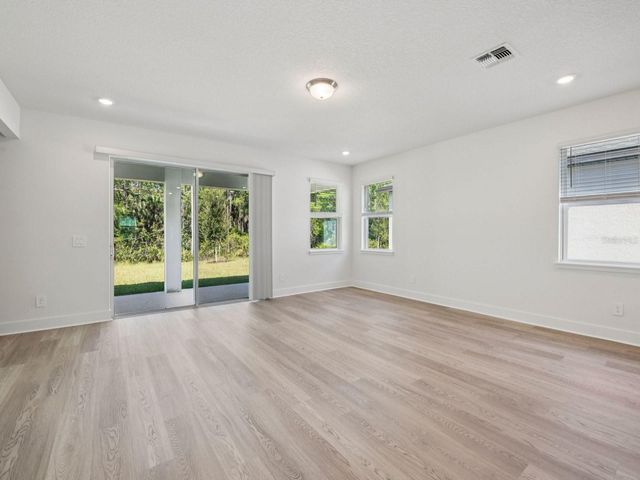 120 FORESTHAVEN STREET, Ormond Beach, FL 32174