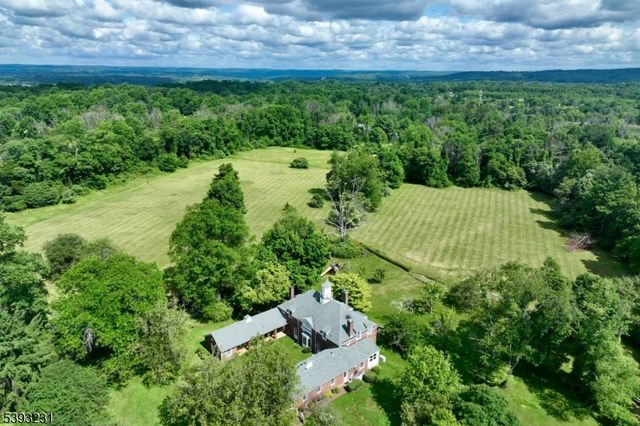 49 Liberty Corner Rd, Bernards Twp., NJ 07931