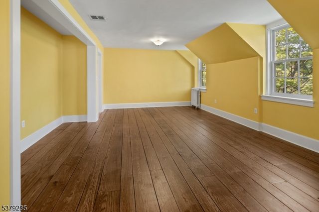 49 Liberty Corner Rd, Bernards Twp., NJ 07931
