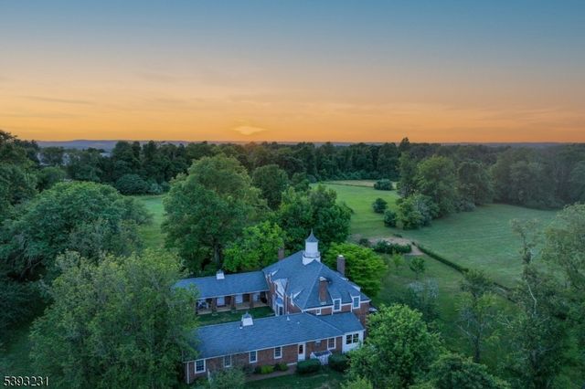 49 Liberty Corner Rd, Bernards Twp., NJ 07931