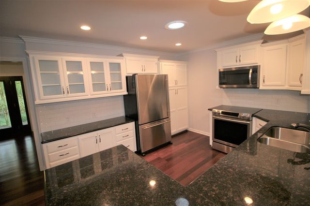 3569 Carothers Pkwy, Franklin, TN 37067