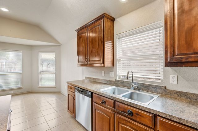 409 Stampede Court, Fort Worth, TX 76131